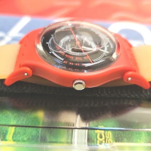 Swatch watch INFORMATION SCREEN GR703 2000 Standard Gents NEW with battery - Picture 4 of 10